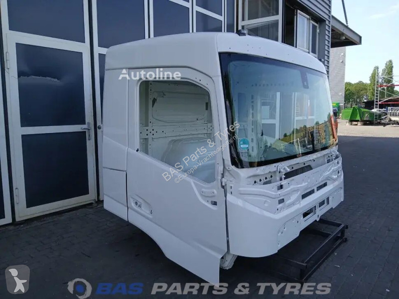 قطع غيار الآليات الثقيلة Volvo