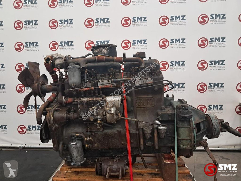 قطع غيار الآليات الثقيلة Berliet Occ motor...