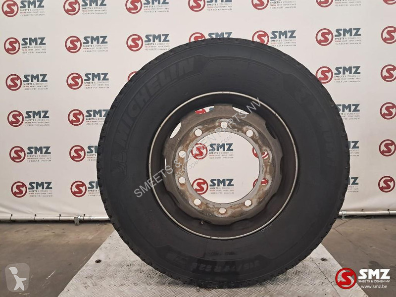 قطع غيار الآليات الثقيلة Michelin Occ...
