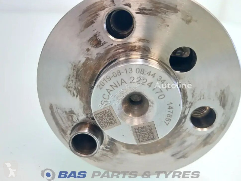 قطع غيار الآليات الثقيلة Scania