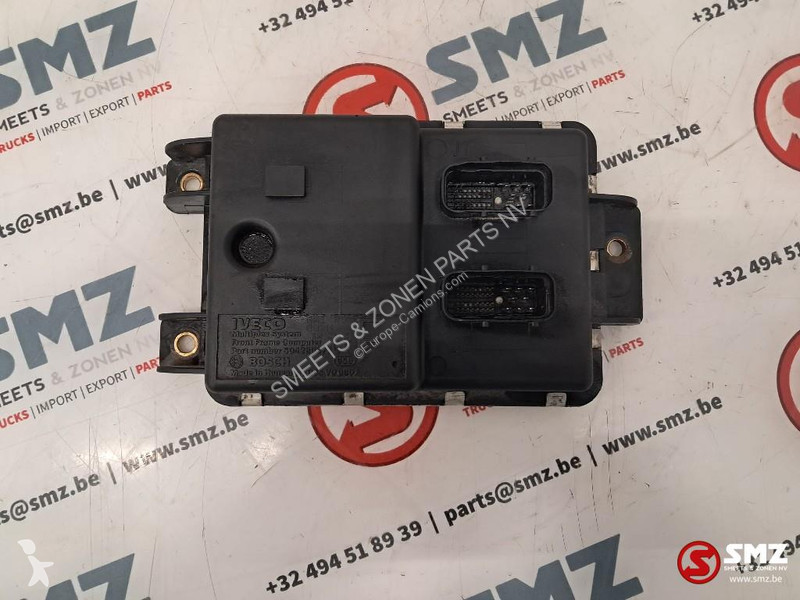 قطع غيار الآليات الثقيلة Iveco Occ ECU Front...