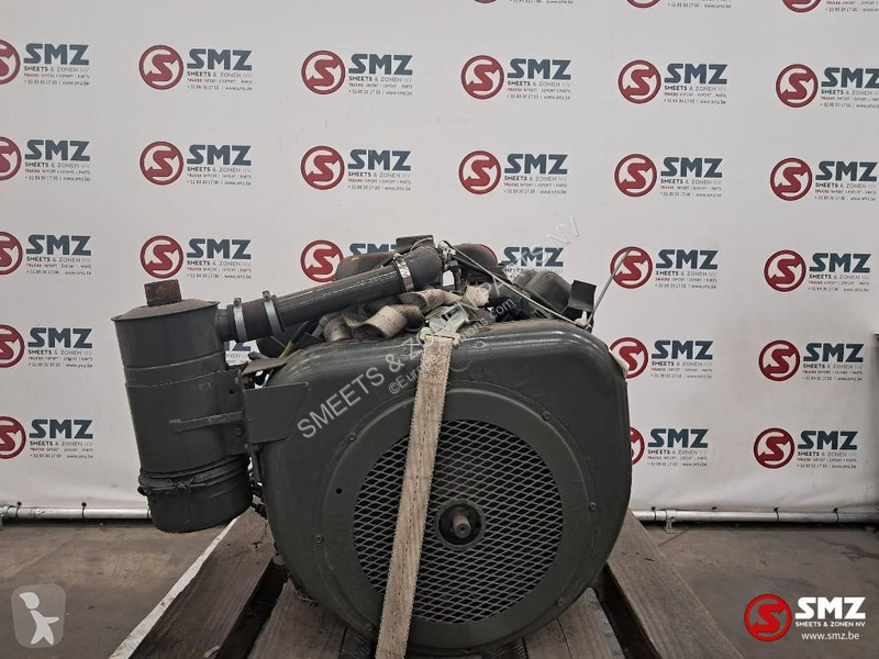 قطع غيار الآليات الثقيلة  Motor +...