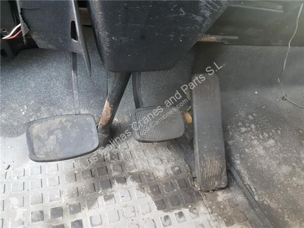قطع غيار الآليات الثقيلة Renault Pédalier pour...