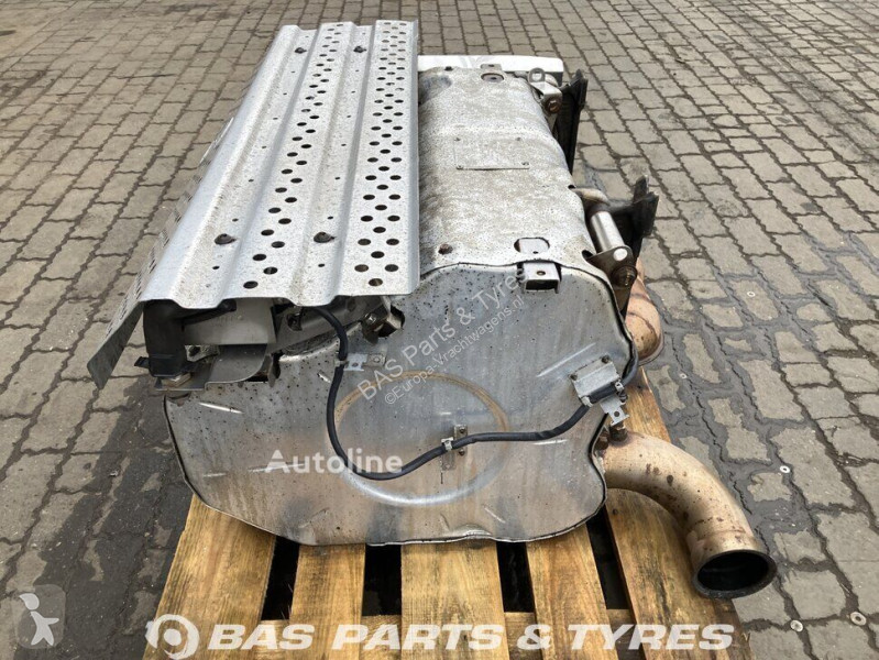 قطع غيار الآليات الثقيلة Mercedes Silencer...