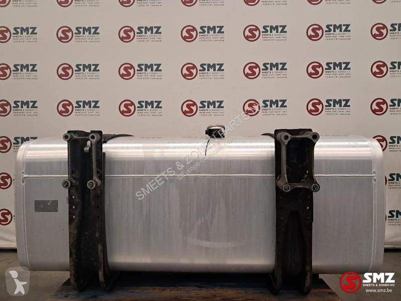 قطع غيار الآليات الثقيلة MAN Occ brandstoftank...