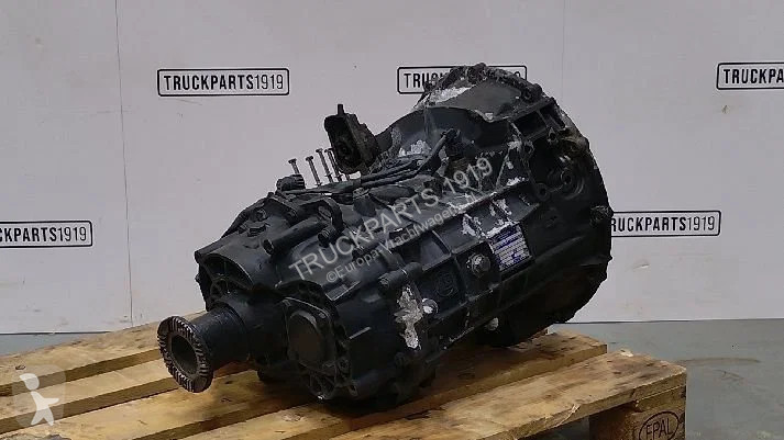 قطع غيار الآليات الثقيلة Iveco Gearbox & Clutch...