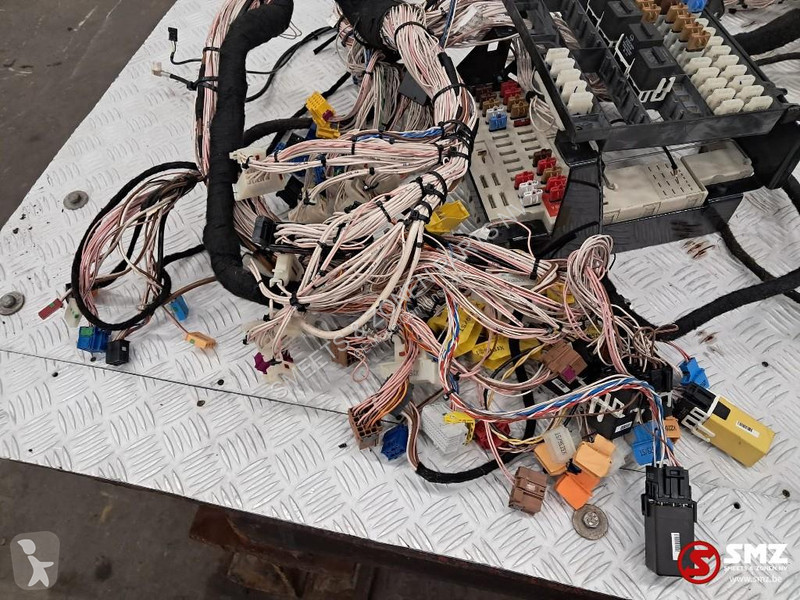 قطع غيار الآليات الثقيلة MAN Occ kabelboom...