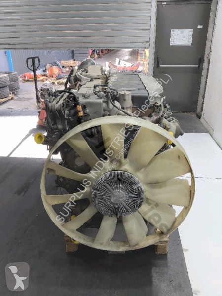 قطع غيار الآليات الثقيلة MAN TGX 18.440