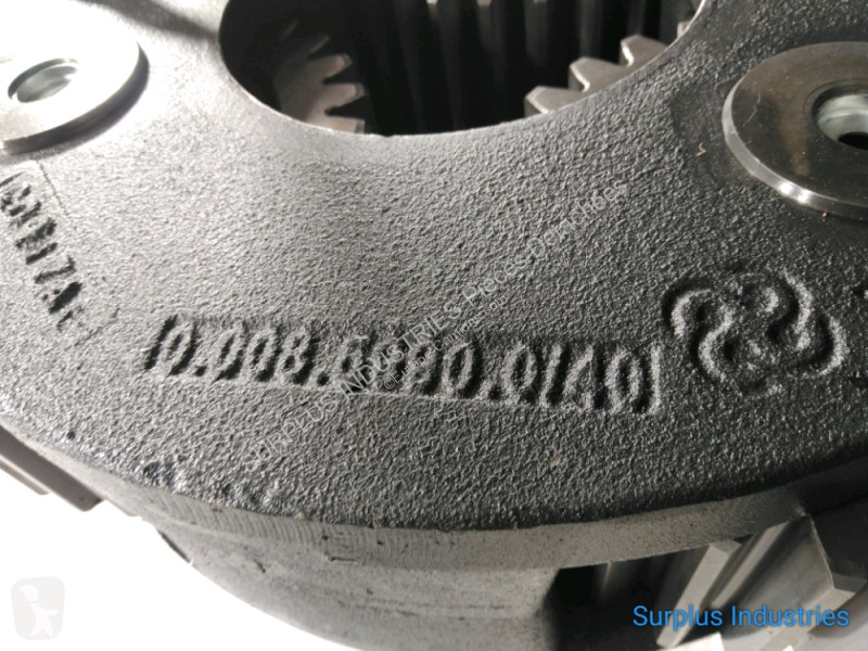 قطع غيار الآليات الثقيلة Deutz-Fahr AGROTRON...