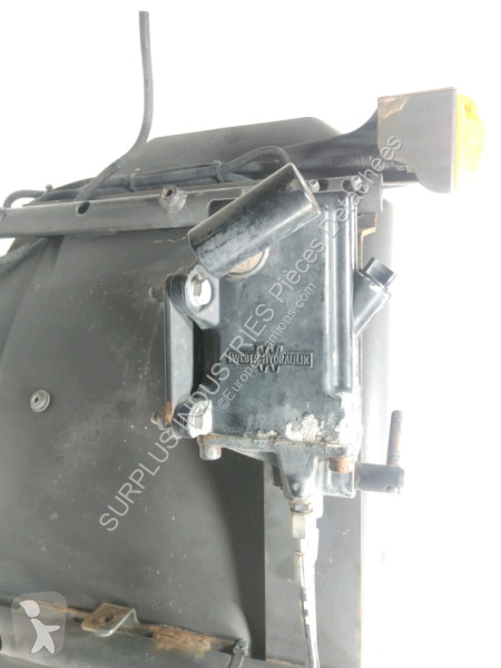 قطع غيار الآليات الثقيلة Volvo FL 240