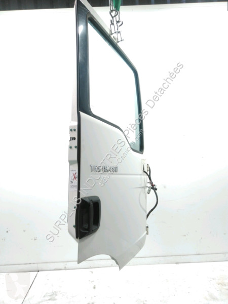 قطع غيار الآليات الثقيلة MAN TGS