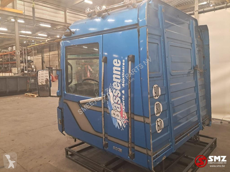 قطع غيار الآليات الثقيلة Renault Occ Cabine...