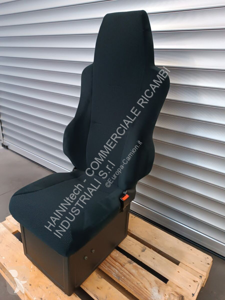 قطع غيار الآليات الثقيلة MAN TGS