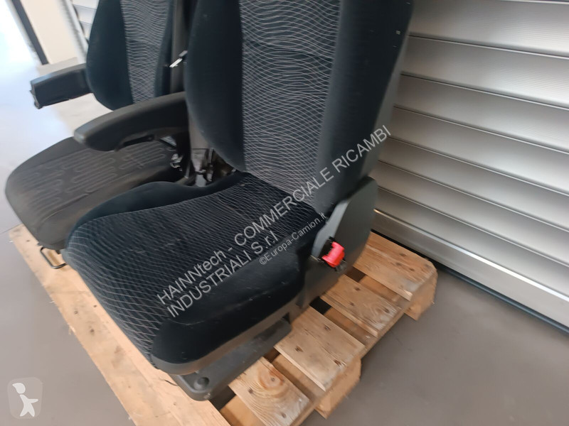 قطع غيار الآليات الثقيلة Mercedes RH+LH - DX+SX