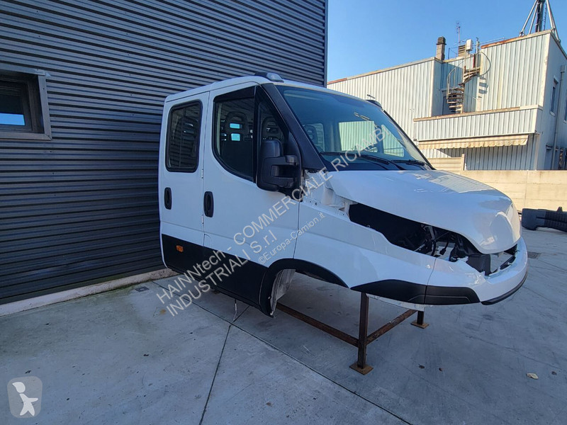 Pièces poids lourds Iveco DAILY DOUBLE EURO 6...