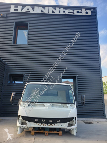 قطع غيار الآليات الثقيلة Mitsubishi Fuso CANTER...