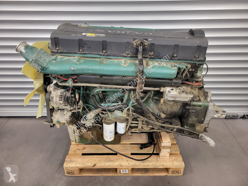 قطع غيار الآليات الثقيلة Volvo D13K 420hp 4...