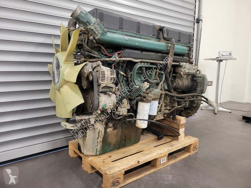 قطع غيار الآليات الثقيلة Volvo D13K 500hp 4...