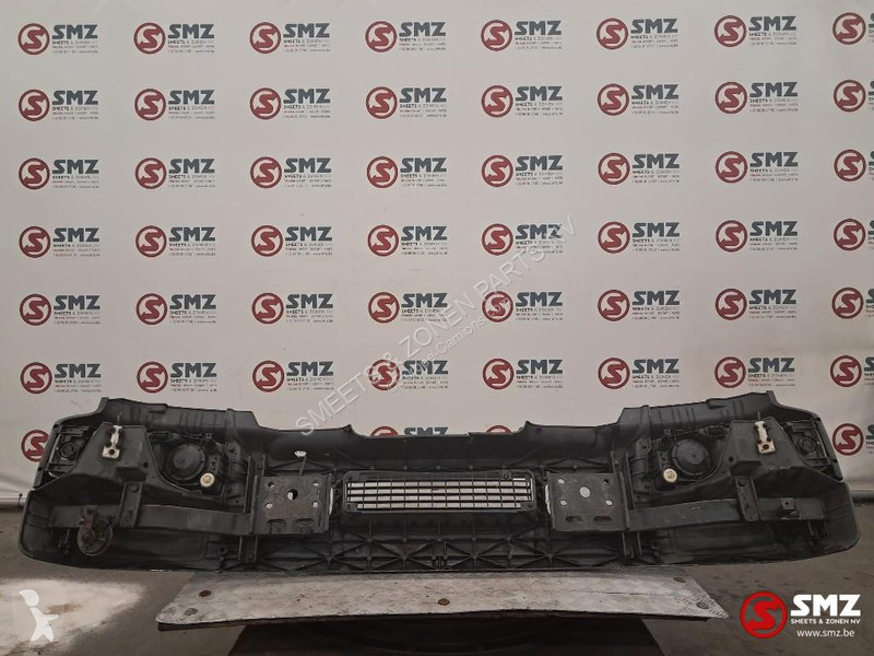 قطع غيار الآليات الثقيلة Renault Occ voorbumper...