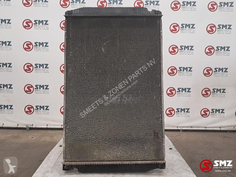 قطع غيار الآليات الثقيلة Iveco Occ radiator Iveco
