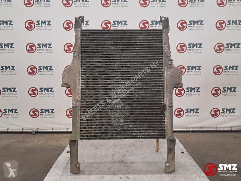 قطع غيار الآليات الثقيلة Iveco Occ intercooler...
