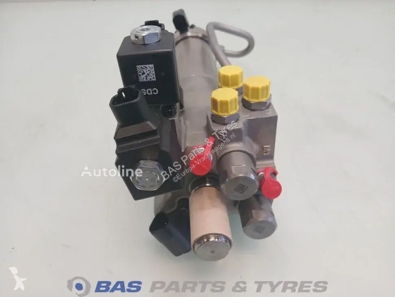 قطع غيار الآليات الثقيلة Scania Steering cylinder