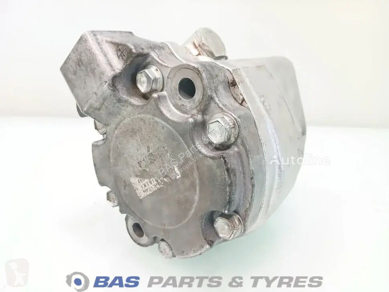 قطع غيار الآليات الثقيلة Mercedes Steering pump...
