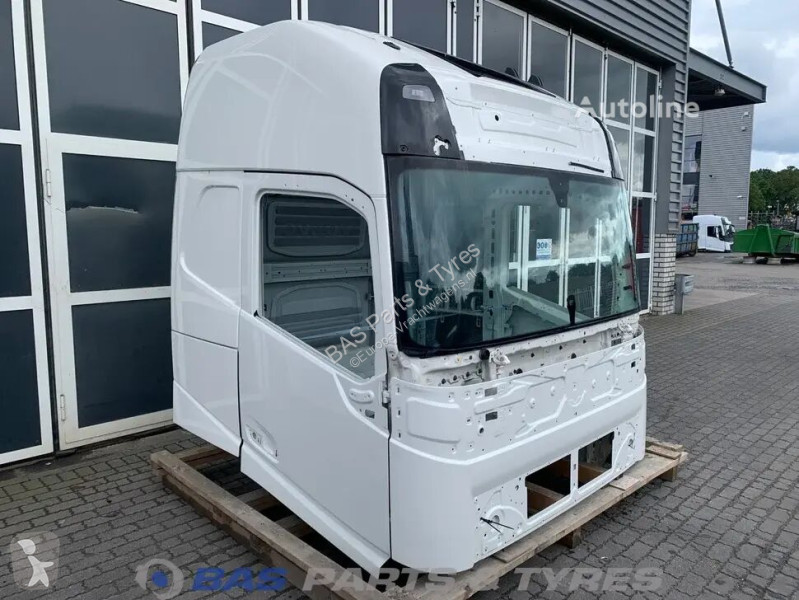قطع غيار الآليات الثقيلة Volvo