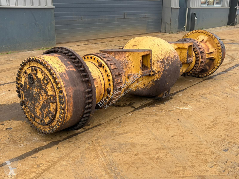 Teherautó-alkatrészek Caterpillar 990 axle