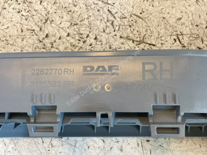 قطع غيار الآليات الثقيلة DAF 2262770...