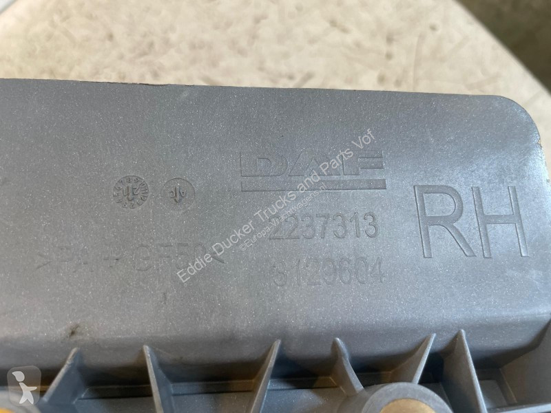 قطع غيار الآليات الثقيلة DAF 2237313...