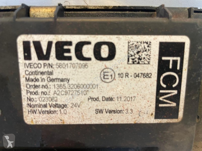 قطع غيار الآليات الثقيلة Iveco 5801707095 FCM...