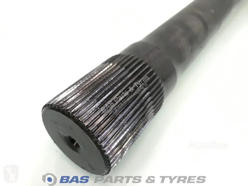 قطع غيار الآليات الثقيلة Renault Half shaft