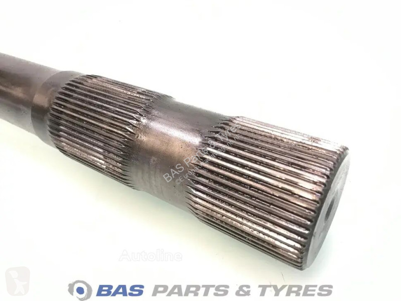 قطع غيار الآليات الثقيلة Renault Half shaft...