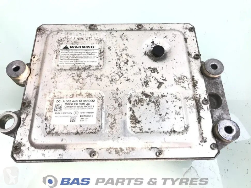 Náhradní díly pro kamiony Mercedes Engine...