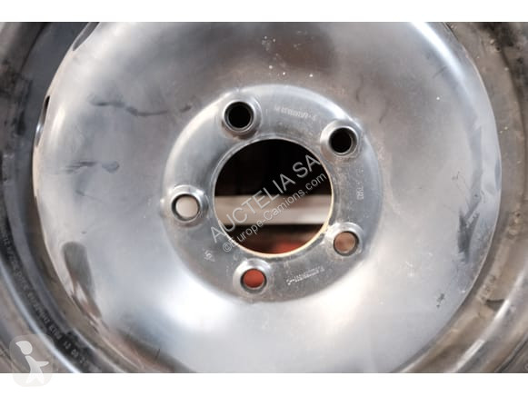 Vrachtwagenonderdelen  225/65 R16
