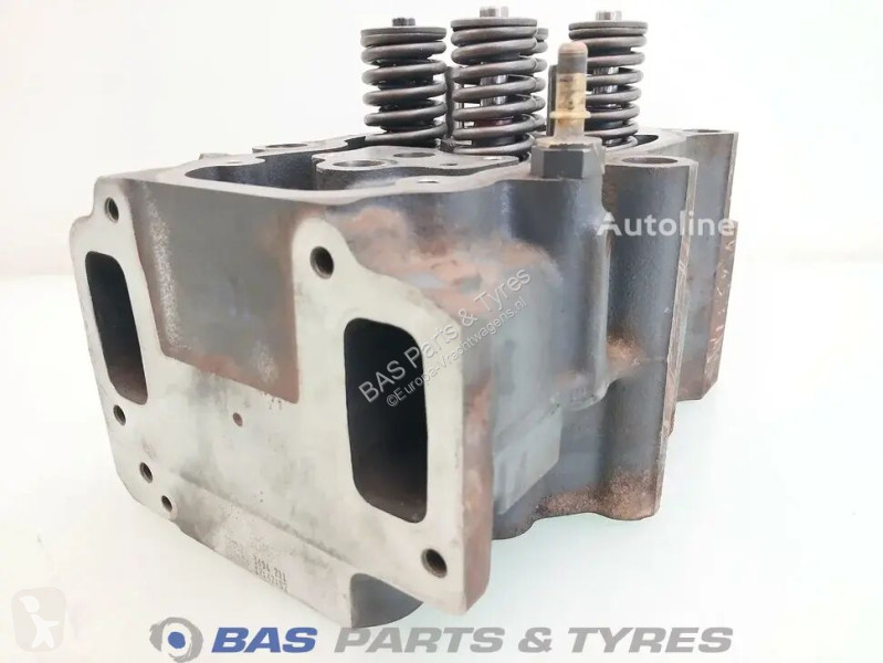 Náhradní díly pro kamiony Scania Cylinderhead...