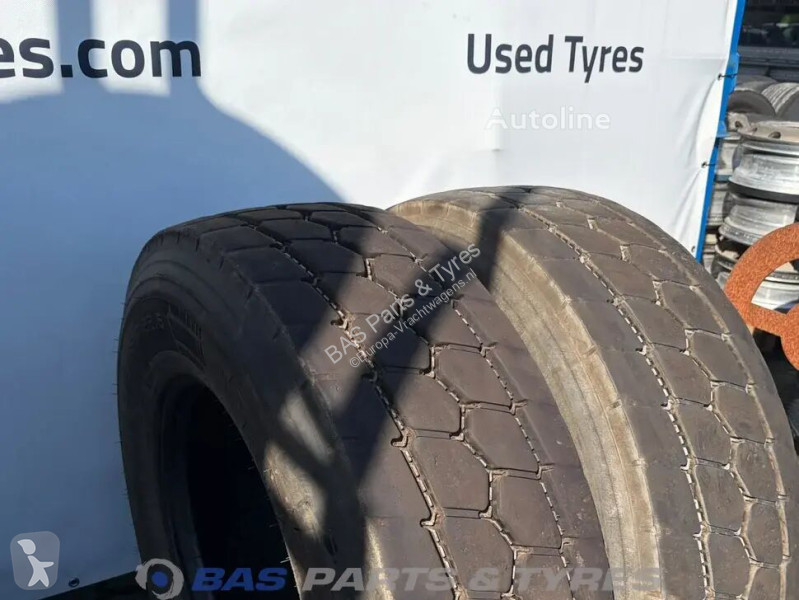 Запчасти для грузовика Pirelli Prometeon...