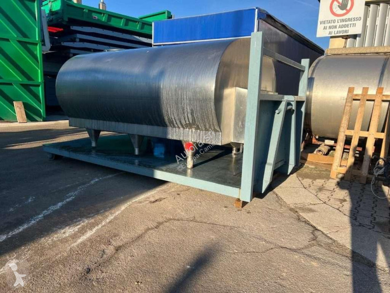 Pezzi di ricambio per mezzi pesanti  SCARRABILE...