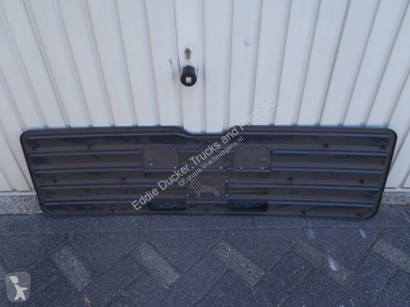 Reservdelar lastbilar MAN 81.61150-0128 GRILLE