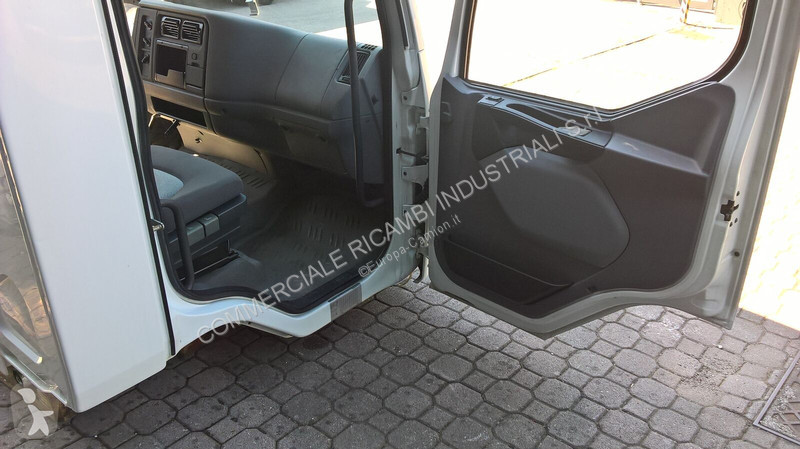 قطع غيار الآليات الثقيلة Renault MIDLUM Euro 5