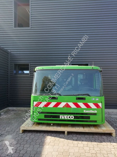 Pezzi di ricambio per mezzi pesanti Iveco...