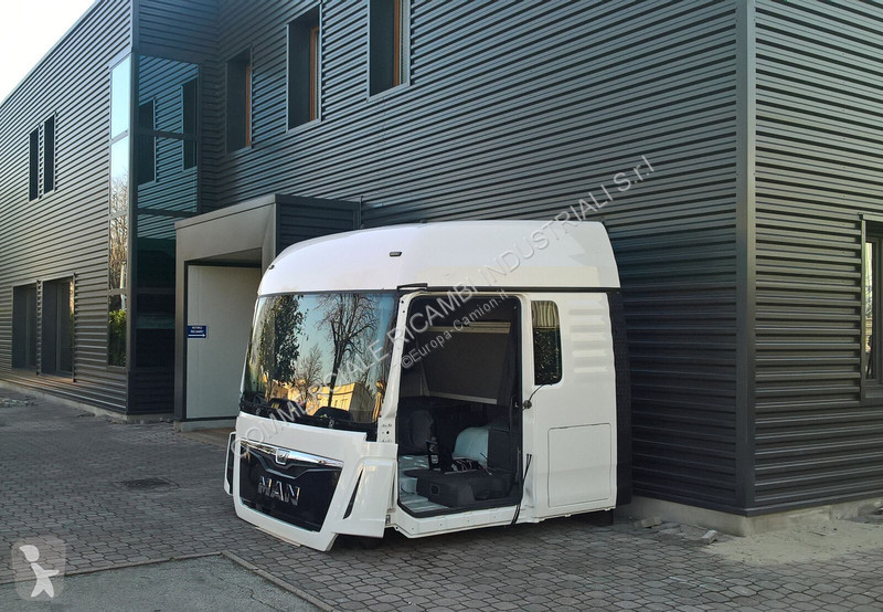 قطع غيار الآليات الثقيلة MAN XLX EURO 6