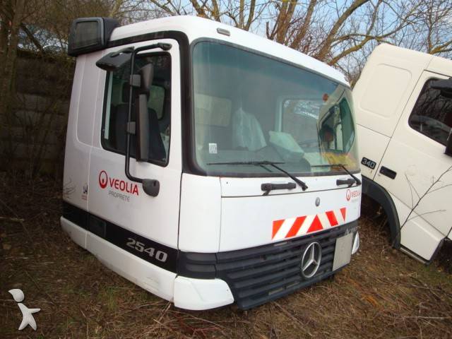 Pièces poids lourds Mercedes CABINE MERCEDES...