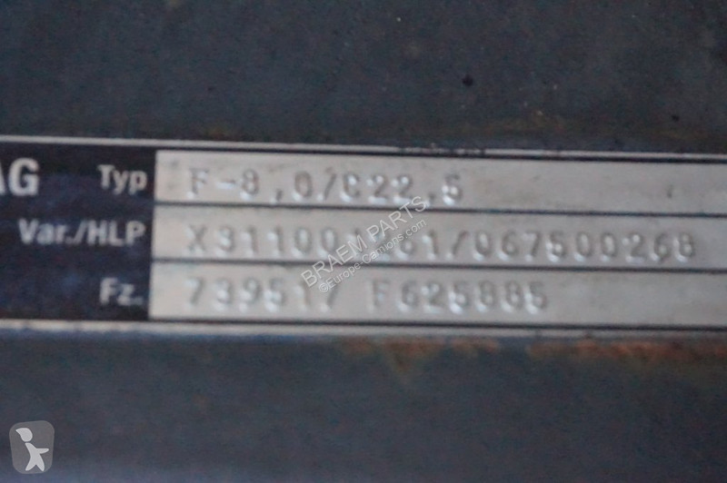 Reservedele til lastbil Mercedes -8/C22.5