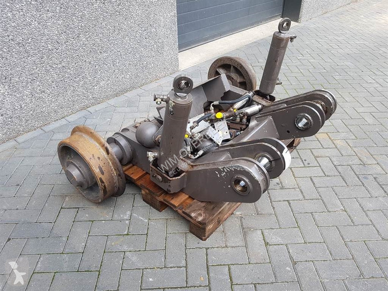 قطع غيار الأشغال العمومية Ahlmann AZ210 - Train...