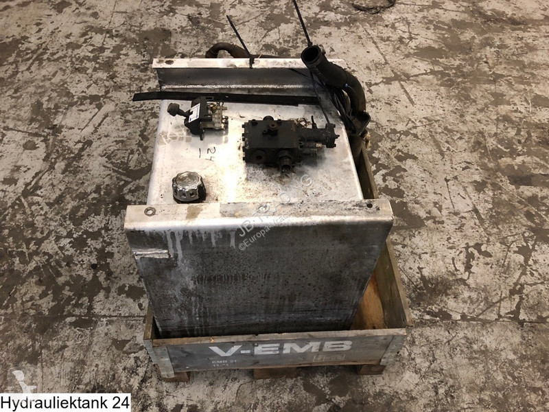 Vrachtwagenonderdelen Afhymat 210 Liter Tank,...
