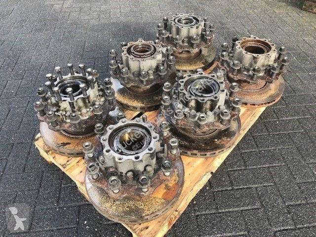 Peças pesados MAN 81.35003-7631 WHEEL HUB ZF...