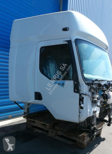 هيكل العربة Renault