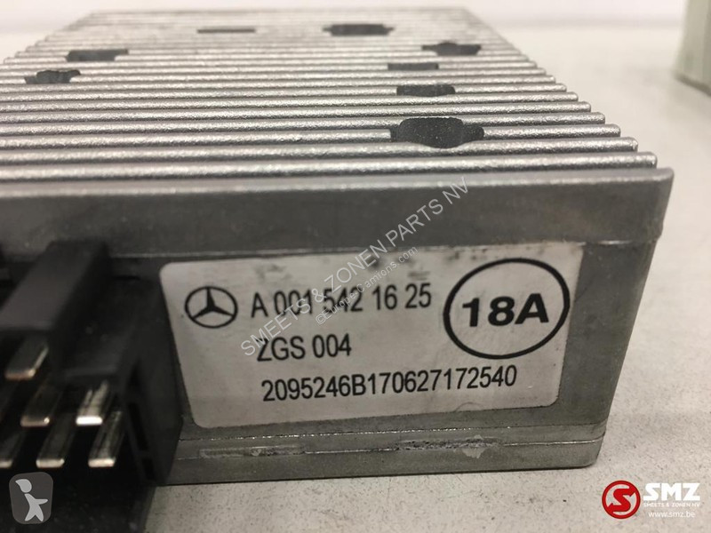 Náhradní díly pro kamiony Mercedes Alternator...